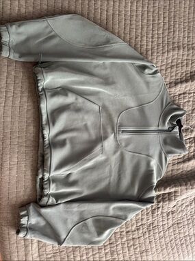 lululemon athletica Light Green Half-Zip Pullover Jacket
